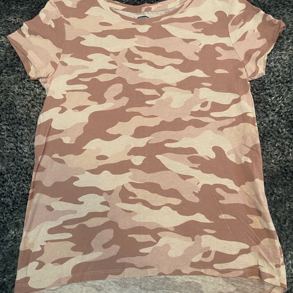 Old Navy Pink and Beige Camo Tee, XL 14/16